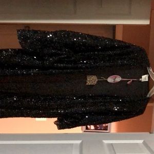 NWT sequin duster 2x/3x beautiful 40.00